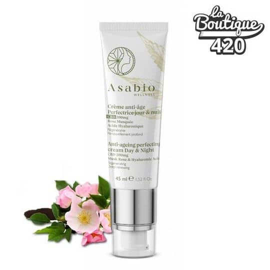 ASABIO Anti-Aging Perfecting Creme mit 200 mg CBD im 45 ml Tube mit Rosen für die Gesichtspflege
